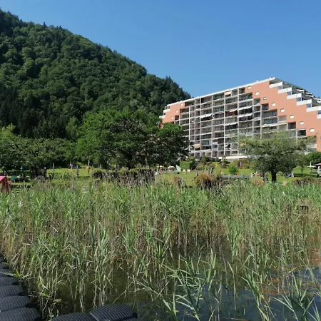 Lb4 Seeblick Haus Mit Direktem Seezugang Am Ossiachersee דירה *