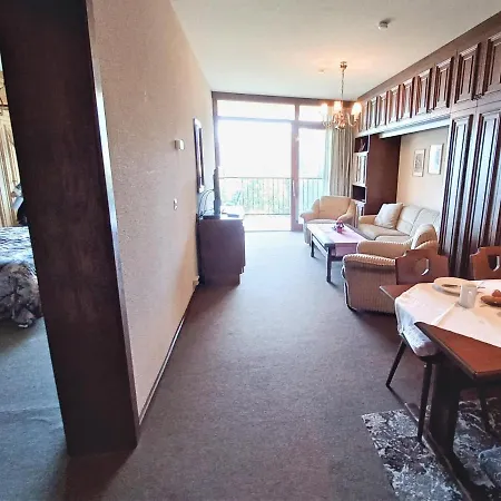 Lb4 Seeblick Haus Mit Direktem Seezugang Am Ossiachersee Apartmán *