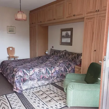Lb4 Seeblick Haus Mit Direktem Seezugang Am Ossiachersee Landskron