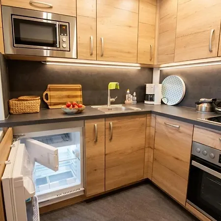Lb4 Seeblick Haus Mit Direktem Seezugang Am Ossiachersee Apartment Landskron