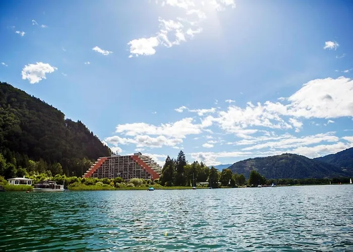 Lb4 Seeblick Haus Mit Direktem Seezugang Am Ossiachersee Apartmán *