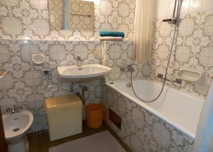 Lb4 Seeblick Haus Mit Direktem Seezugang Am Ossiachersee Apartmán *